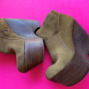WILD PAIR vintage platform booties